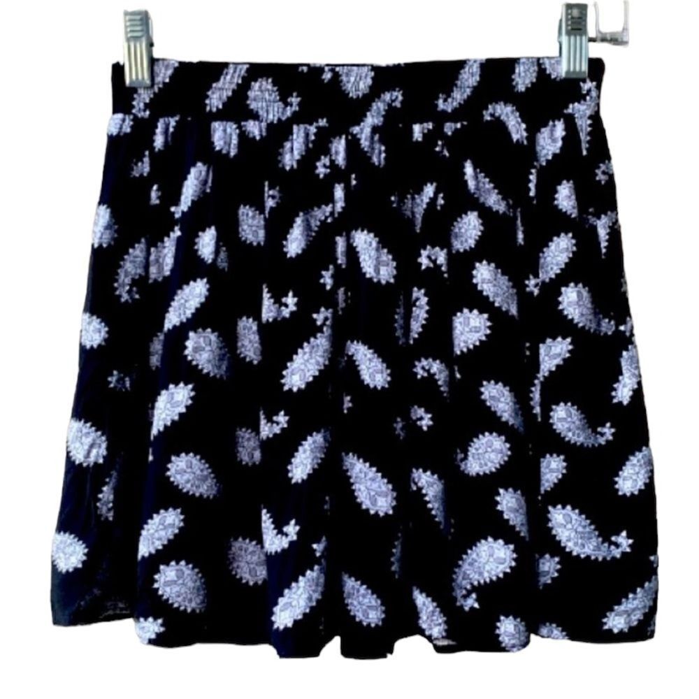 Brandy Melville Paisley Mini Skirt Black Small